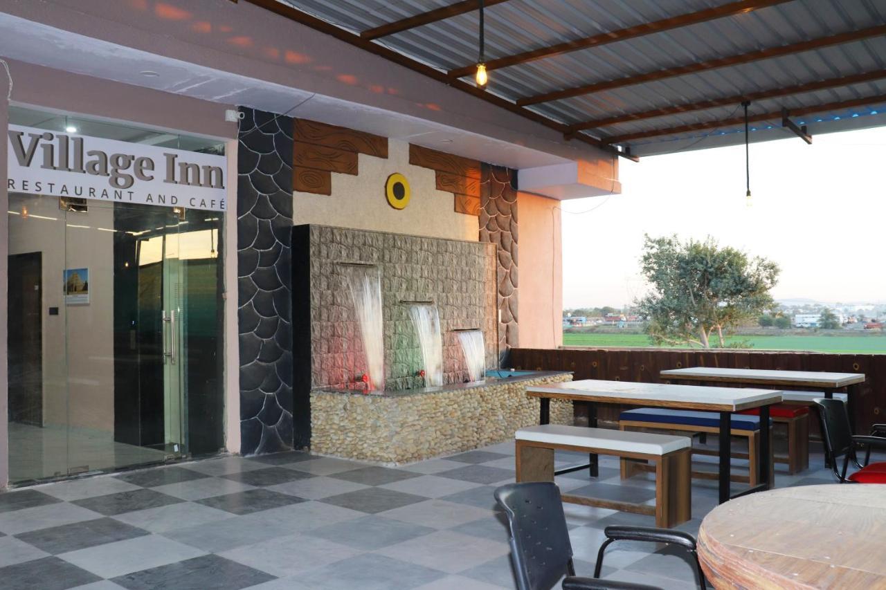 Pat Hotels Indore Esterno foto
