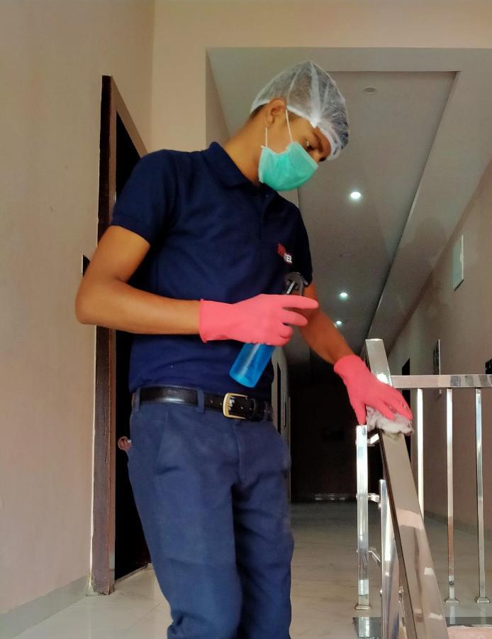 Pat Hotels Indore Esterno foto